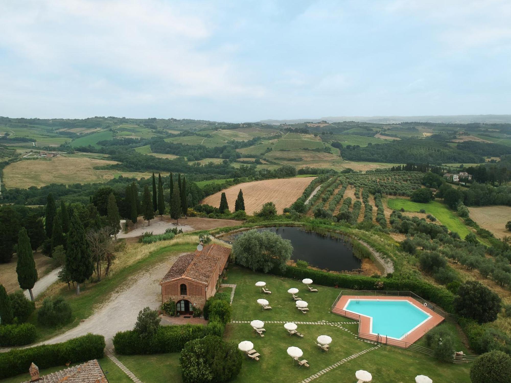 Fattorie Santo Pietro Aparthotel San Gimignano Exterior foto