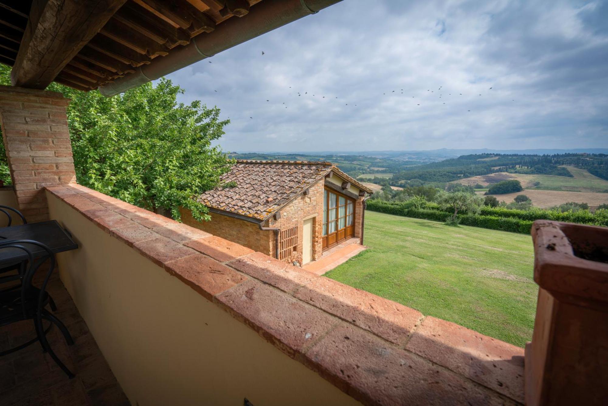 Fattorie Santo Pietro Aparthotel San Gimignano Exterior foto